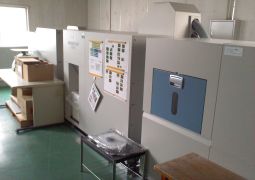 Reciclaje de papel para fotocopiadora en la planta de Ibaraki.