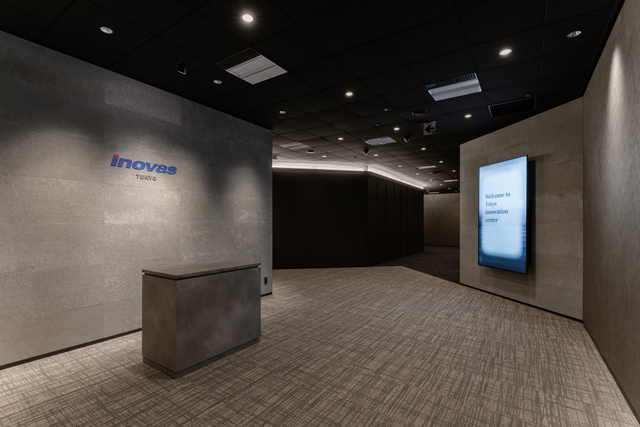 東京イノベーションセンター「inovas TOKYO」エントランス